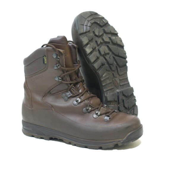 ITURRI MOUNTAIN BOOT (GRADE 1)