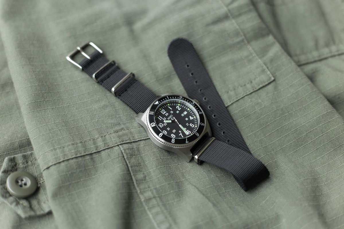 MWC Classic Navigator Watch - 300m Water Resistant Stainless Steel Navigator Watch with Super Luminova