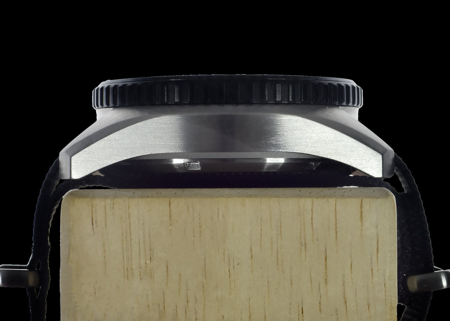 MWC Divers Watch - Stainless Steel (Automatic) 24 Hour Dial, Sapphire Crystal and Ceramic Bezel