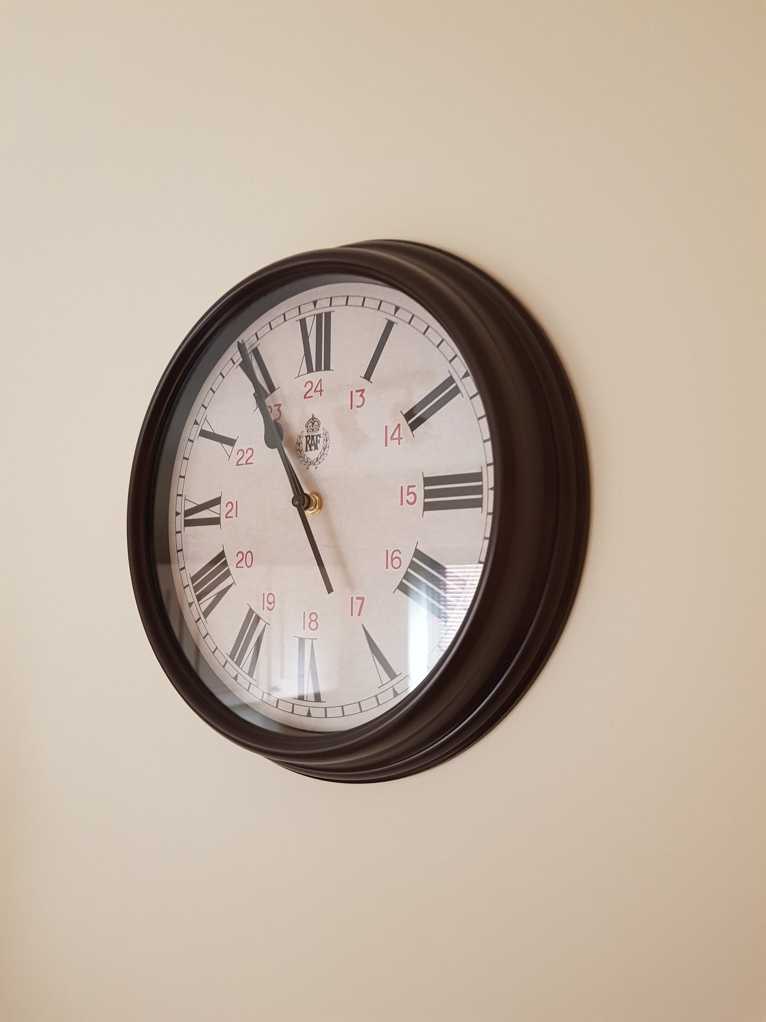 MWC Clock - RAF 1943 Pattern Replica 12/24 Hour, Silent Sweep Movement, 30.5cm - Wall Clock