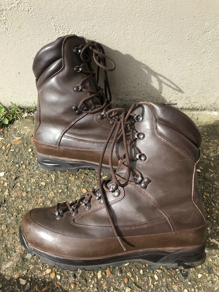 British Army Karrimor/  Boots Boots Grade 1