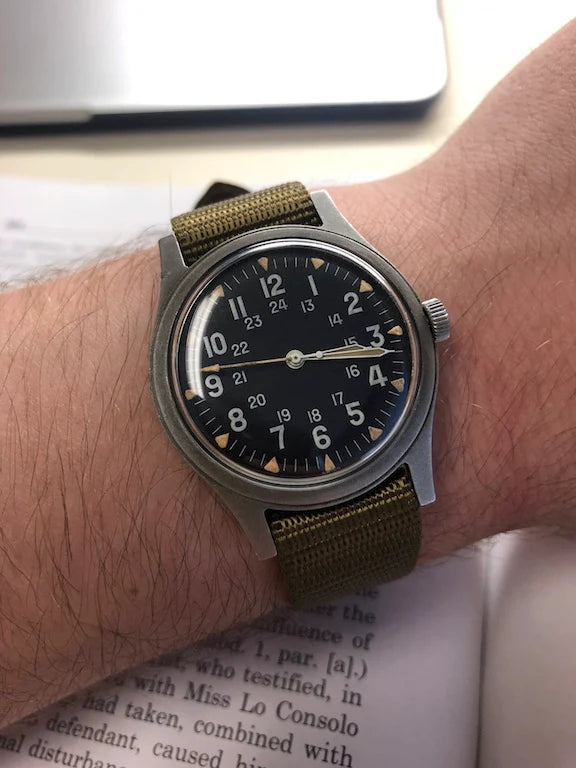 GG-W-113 U.S 1960s Pattern Military Watch with Plexiglass/Acrylic Crystal (automatic)