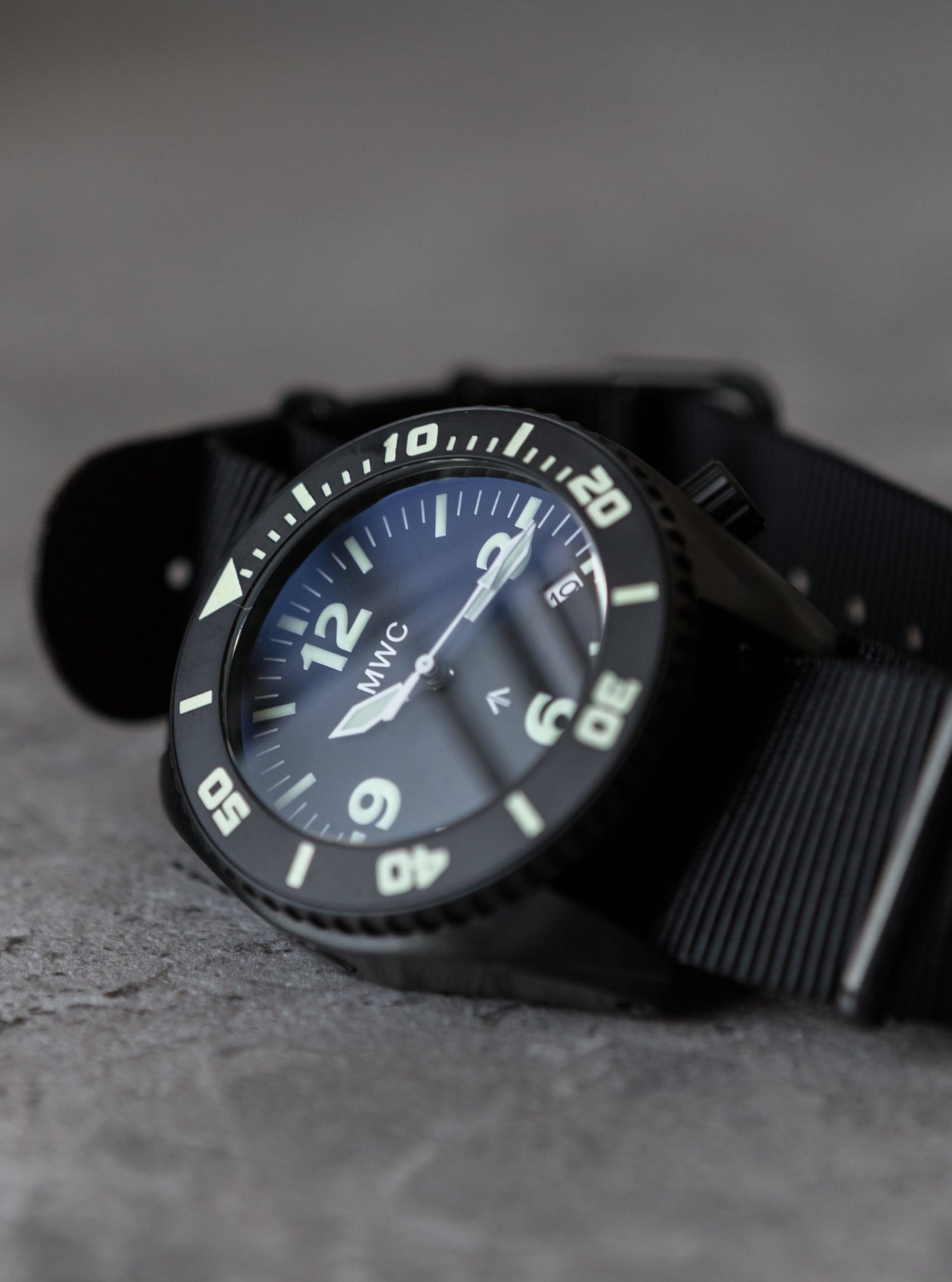 MWC Divers Watch - Depthmaster, 100atm / 3,280ft / 1000m Water Resistant Military Divers Watch, PVD Stainless Steel Case, Helium Valve (Quartz)
