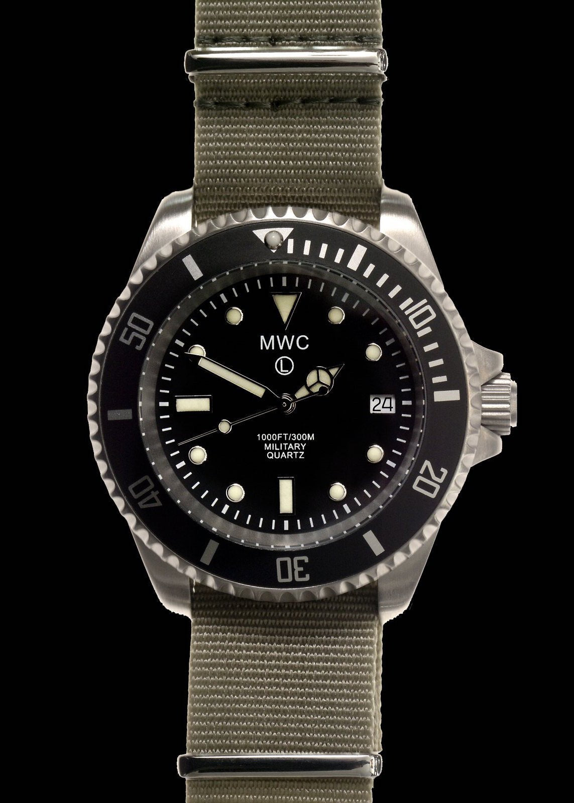 MWC Divers Watch - 300m / 1000ft Stainless Steel Quartz Military Divers Watch (Branded) SUB/SS/B/Q