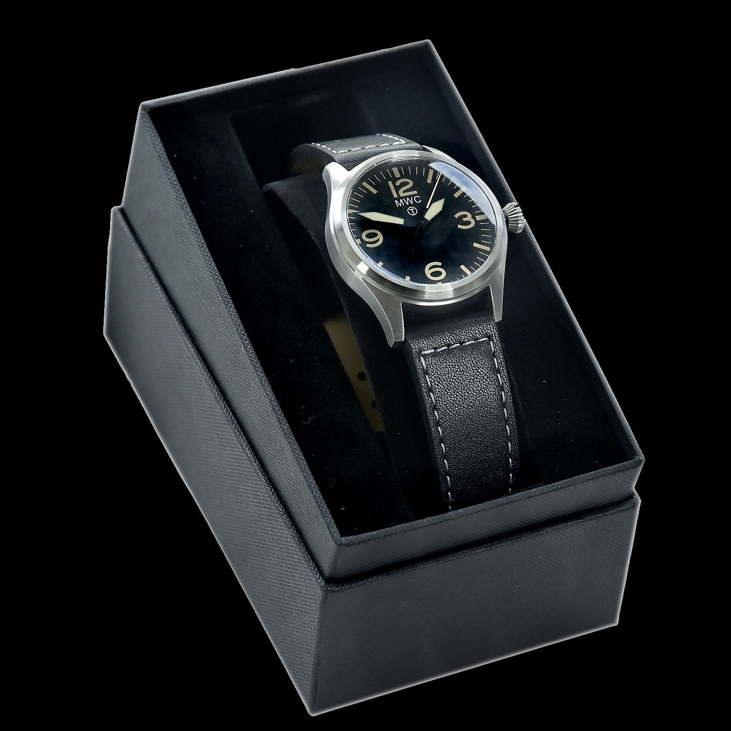 MWC Classic Pilots Watch - 40mm Stainless Steel Aviator Watch with Hybrid Movement and 100m Water Resistance