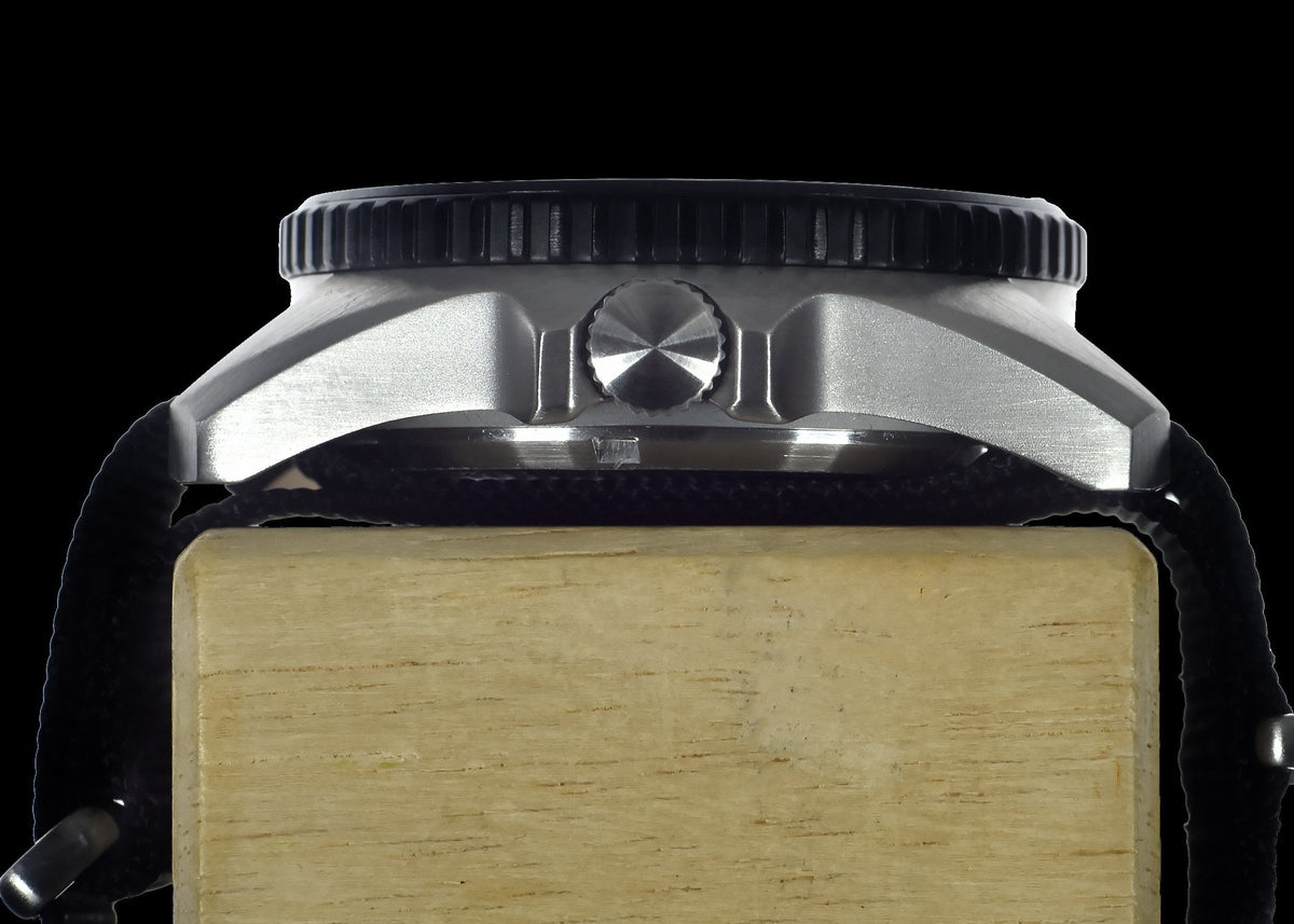 MWC Divers Watch - Stainless Steel (Automatic) 12 Hour Dial, Sapphire Crystal and Ceramic Bezel